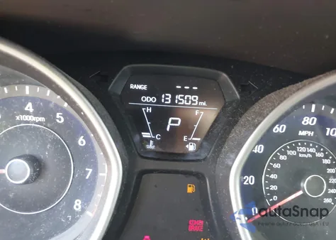 2013 Hyundai Elantra Gls z USA, uszkodzony, nr VIN 5NPDH4AE3DH338299